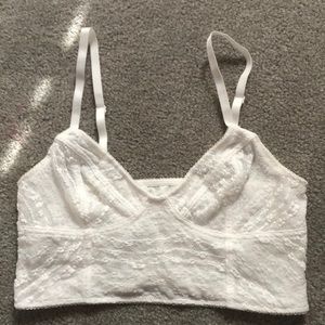 Free People Lace Brallete!